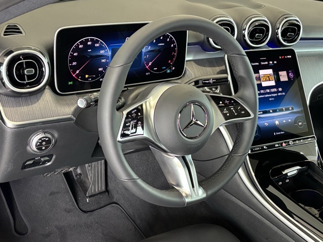 2025 Mercedes Benz C 300 photo 11