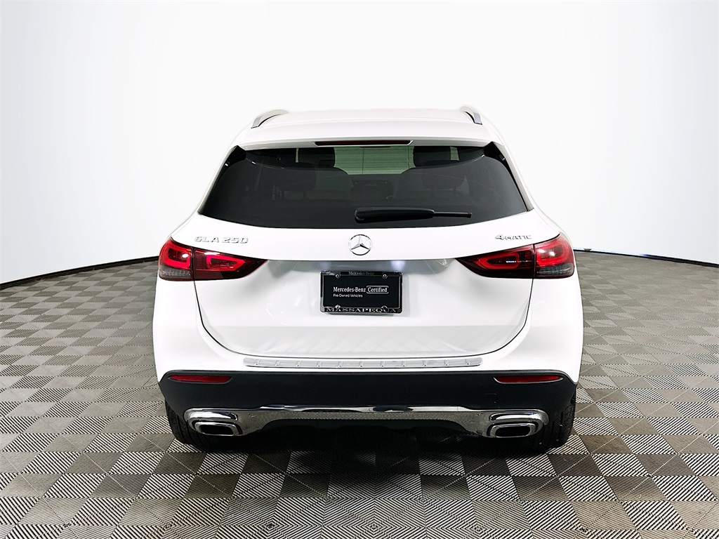 2022 Mercedes Benz GLA 250 4MATIC photo 3