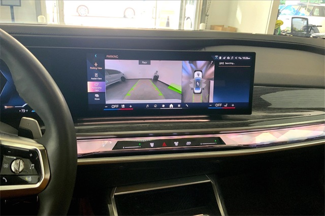 2024 Bmw 740i photo 17
