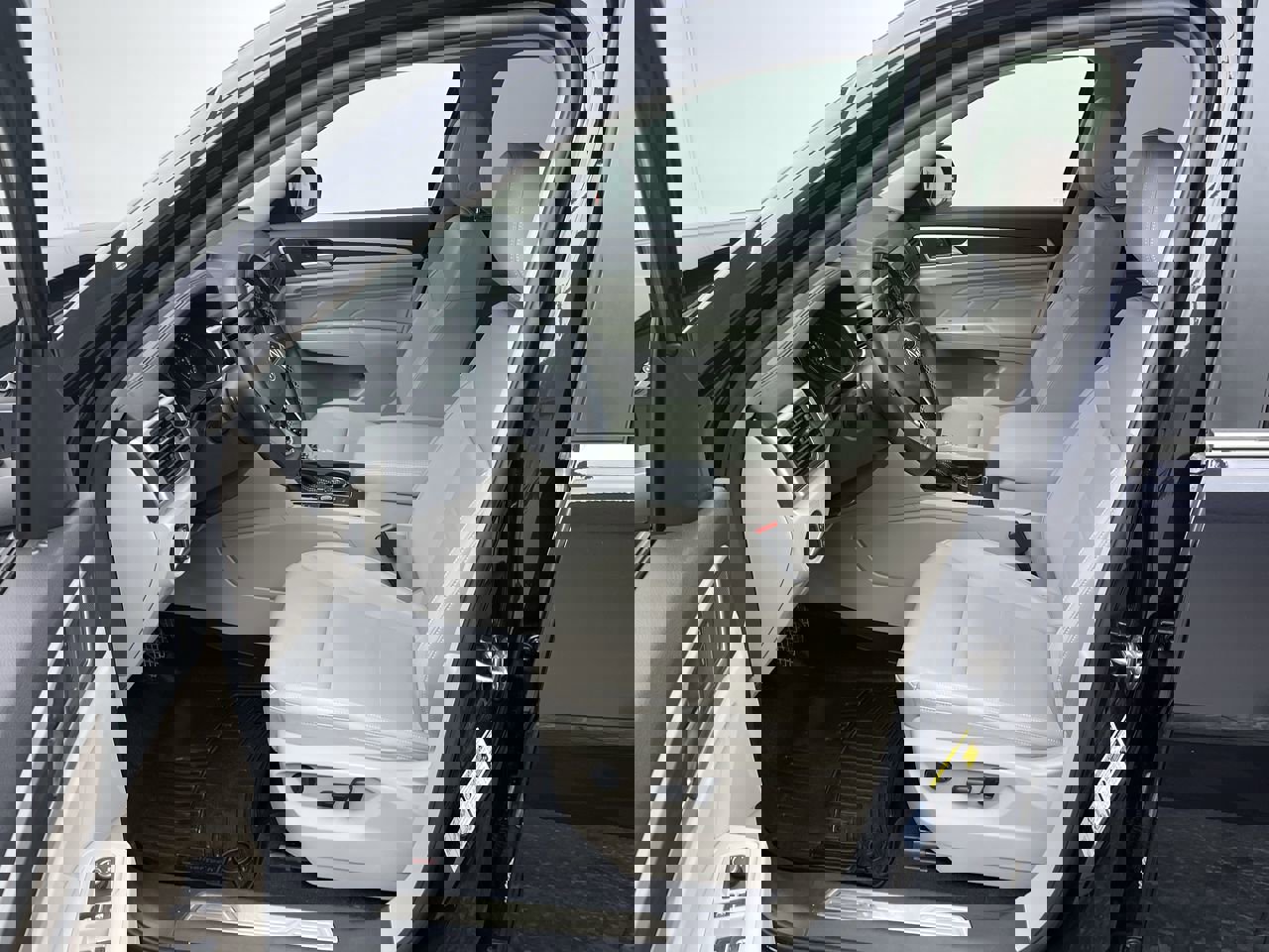 2021 Volkswagen Atlas V6 SE Technology photo 3