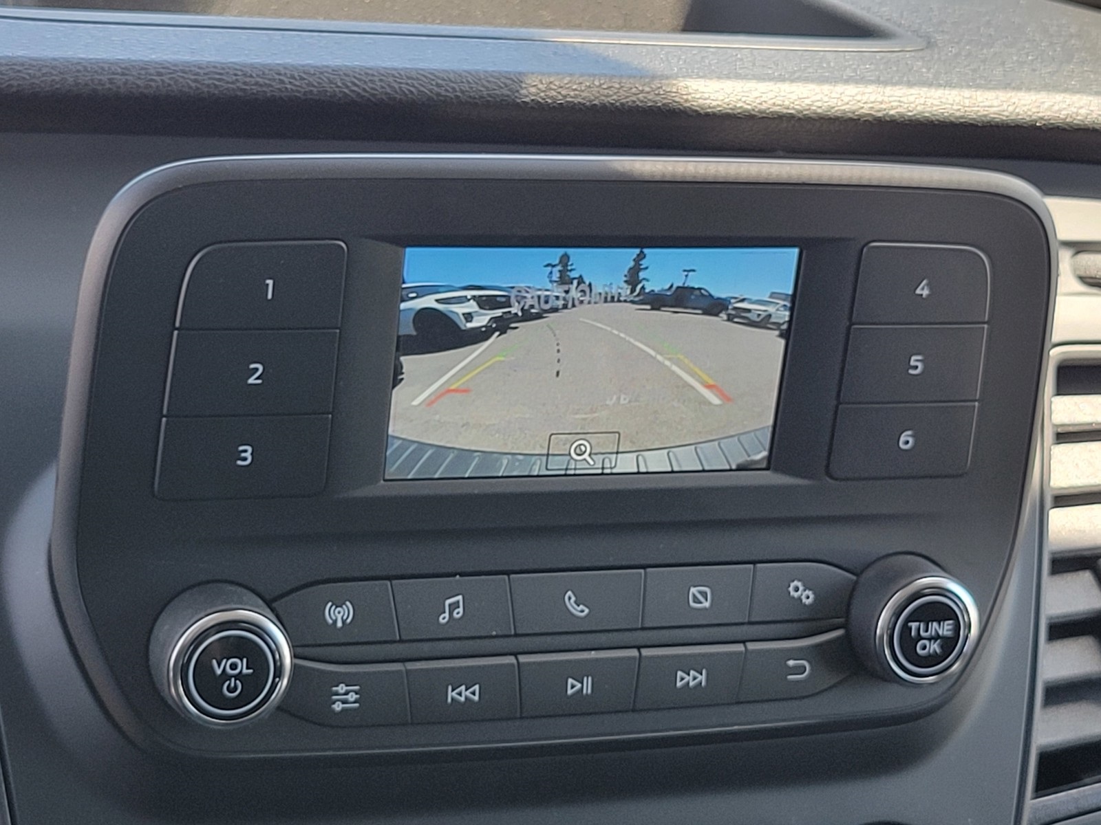 2024 Ford Transit Cargo photo 9