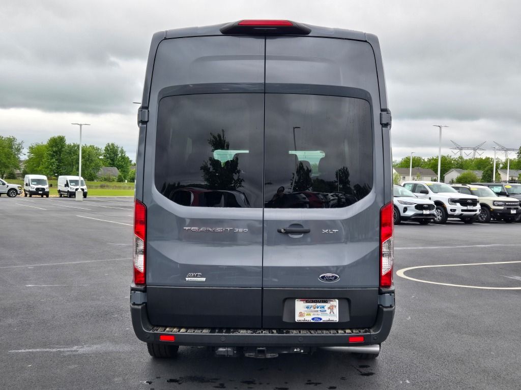 2025 Ford Transit Passenger XLT photo 7