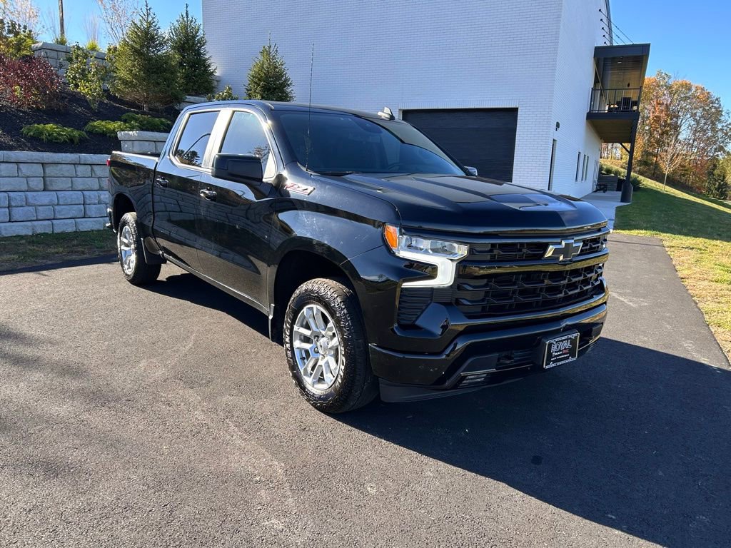 2022 Chevrolet Silverado 1500 RST's photo