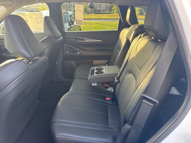 2026 Infiniti QX60 Luxe AWD photo 8