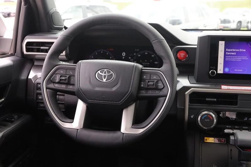 2025 Toyota Tacoma TRD Off-Road photo 21