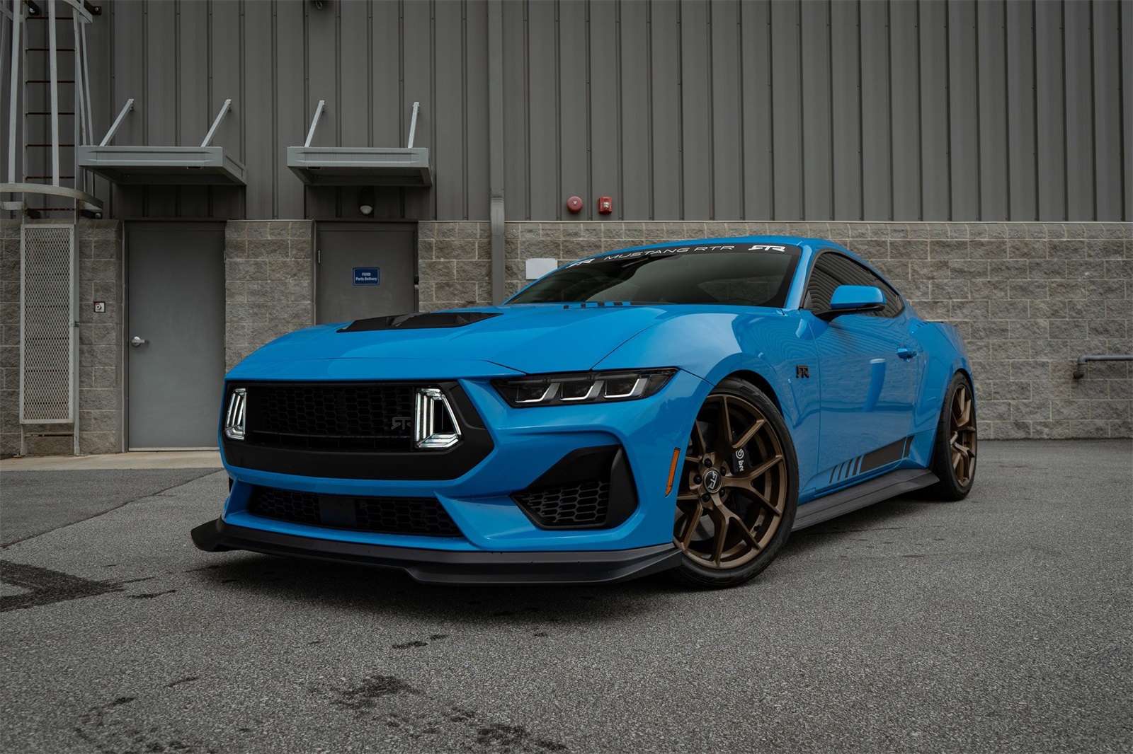 2025 Ford Mustang GT Premium photo 4