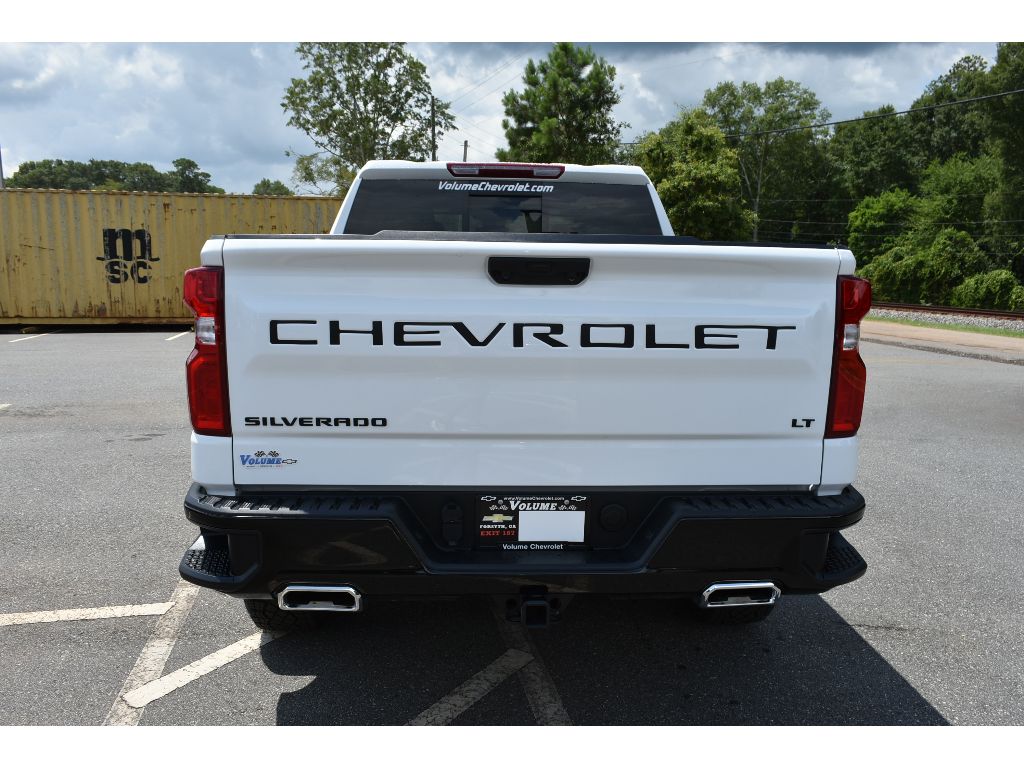 2025 Chevrolet Silverado 1500 LT Trail Boss photo 4