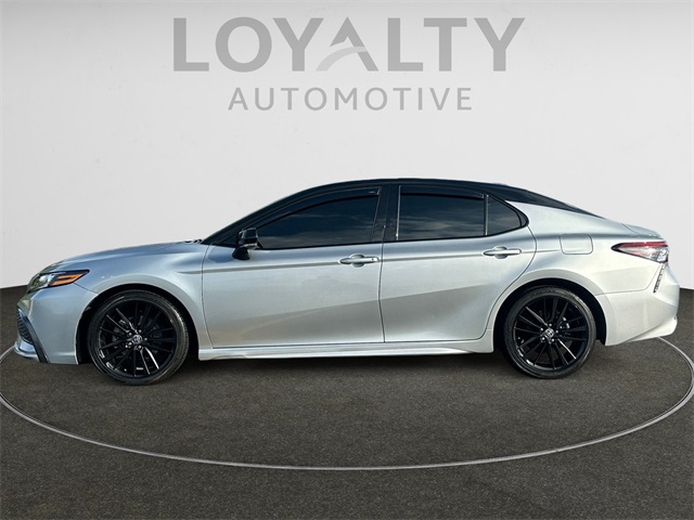 2022 Toyota Camry XSE photo 2
