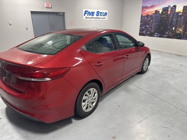 2018 Hyundai Elantra SE photo 5