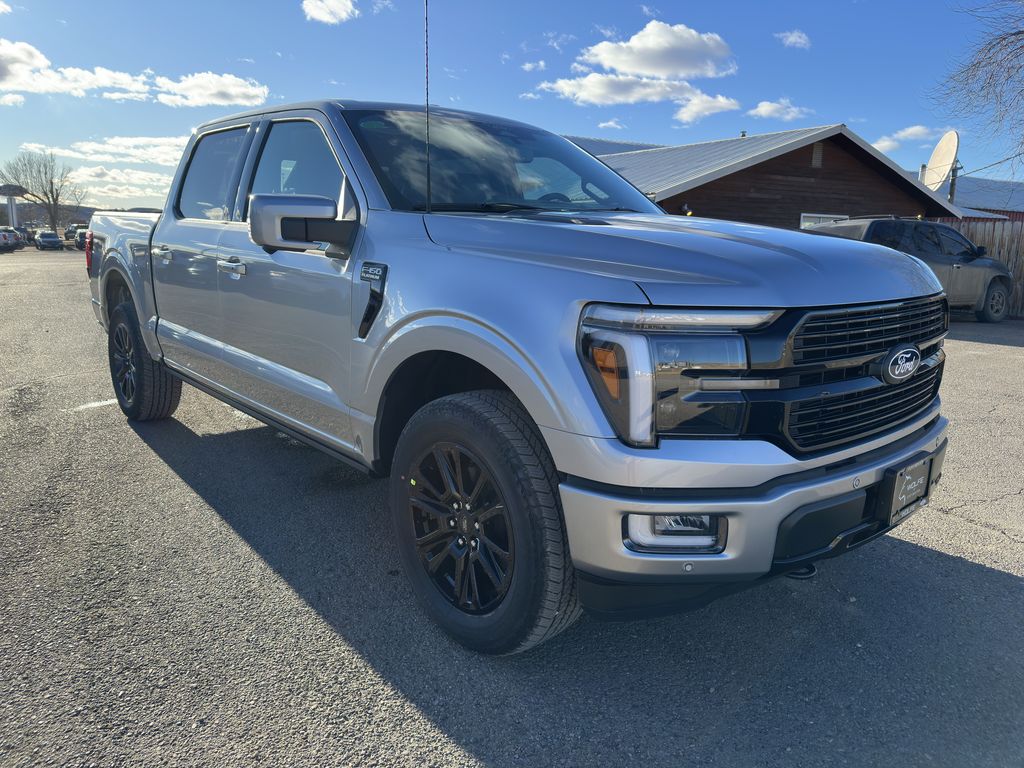 2025 Ford F-150 Platinum's photo