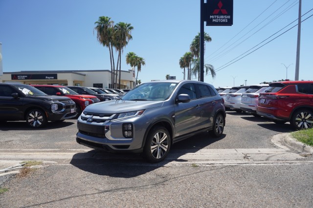2025 Mitsubishi Outlander Sport ES's photo