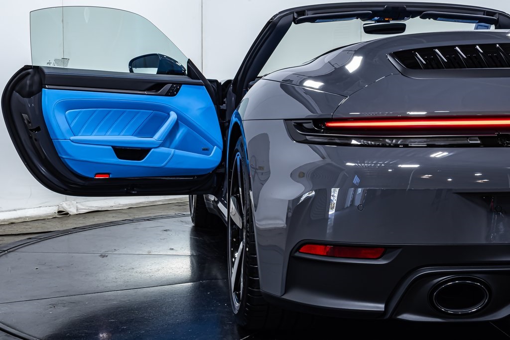 2025 Porsche 911 S photo 18