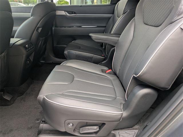 New 2025 Gray Hyundai XRT FWD image 11