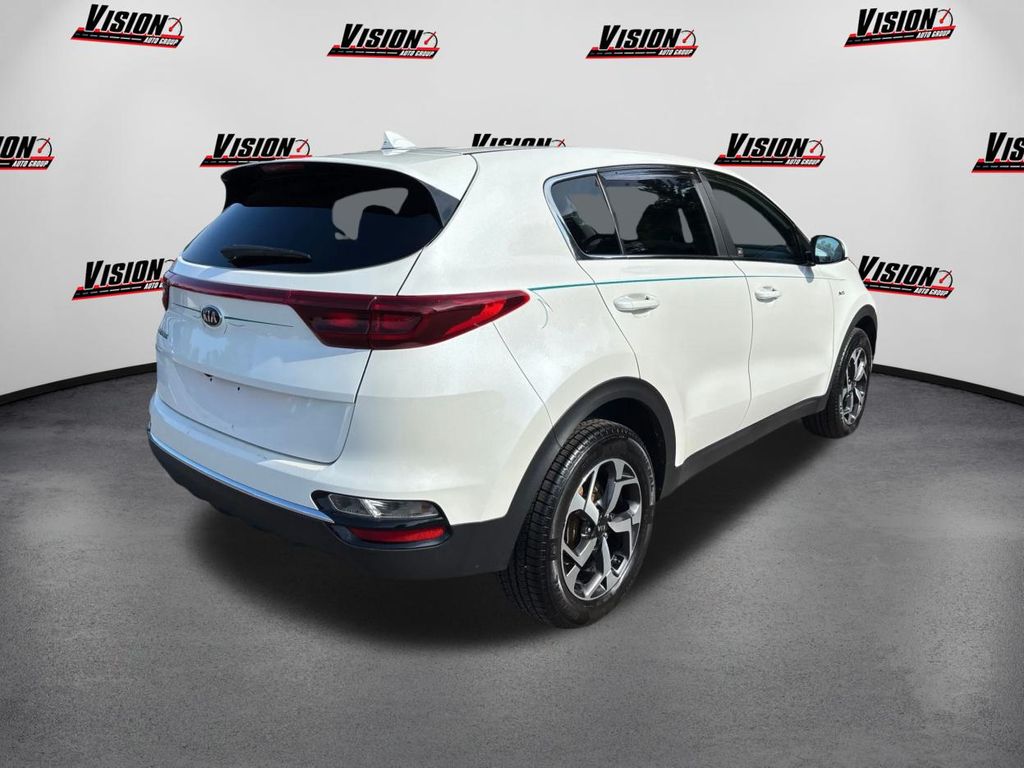 2022 Kia Sportage LX photo 5