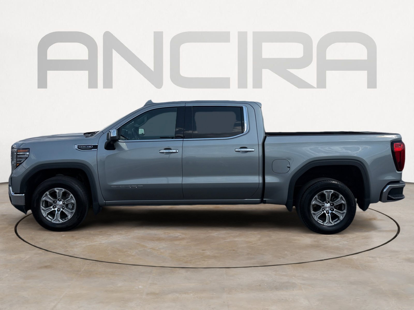 2024 Gmc Sierra 1500 SLT photo 2