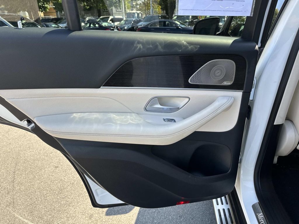 2022 Mercedes Benz GLE 350 4MATIC photo 27