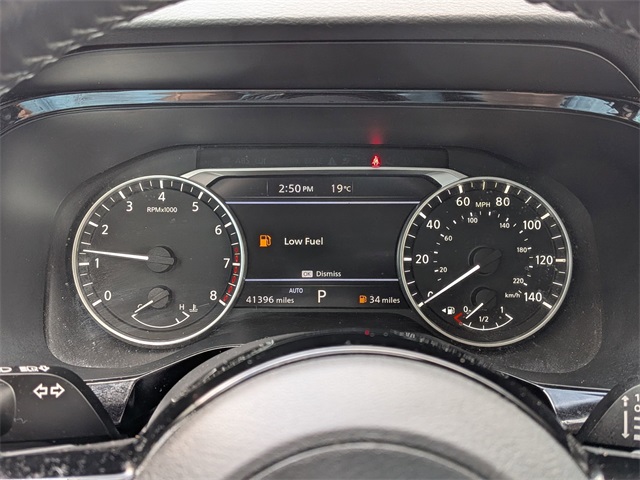 2022 Nissan Pathfinder SV photo 16
