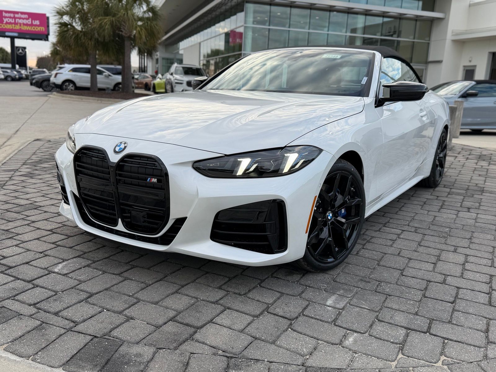 2026 BMW 4 Series M440i's photo