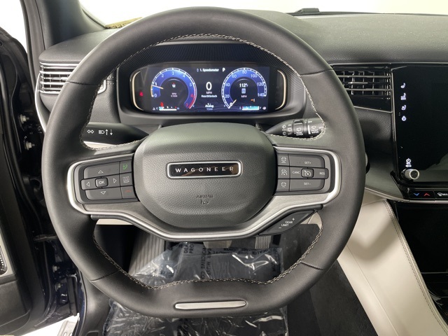 2025 Jeep Wagoneer Series III photo 20