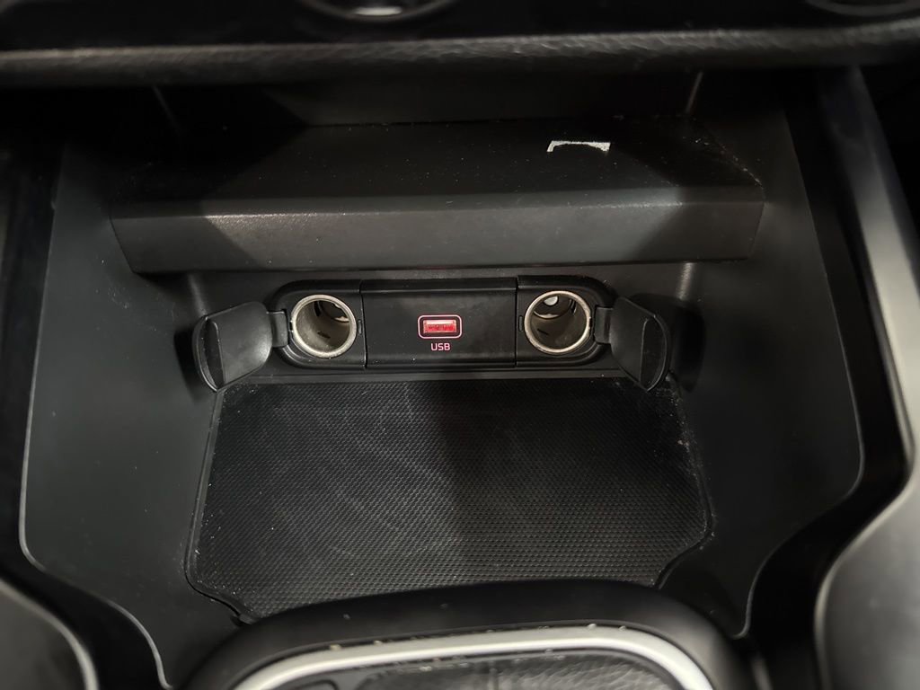 2022 Kia Soul LX photo 24
