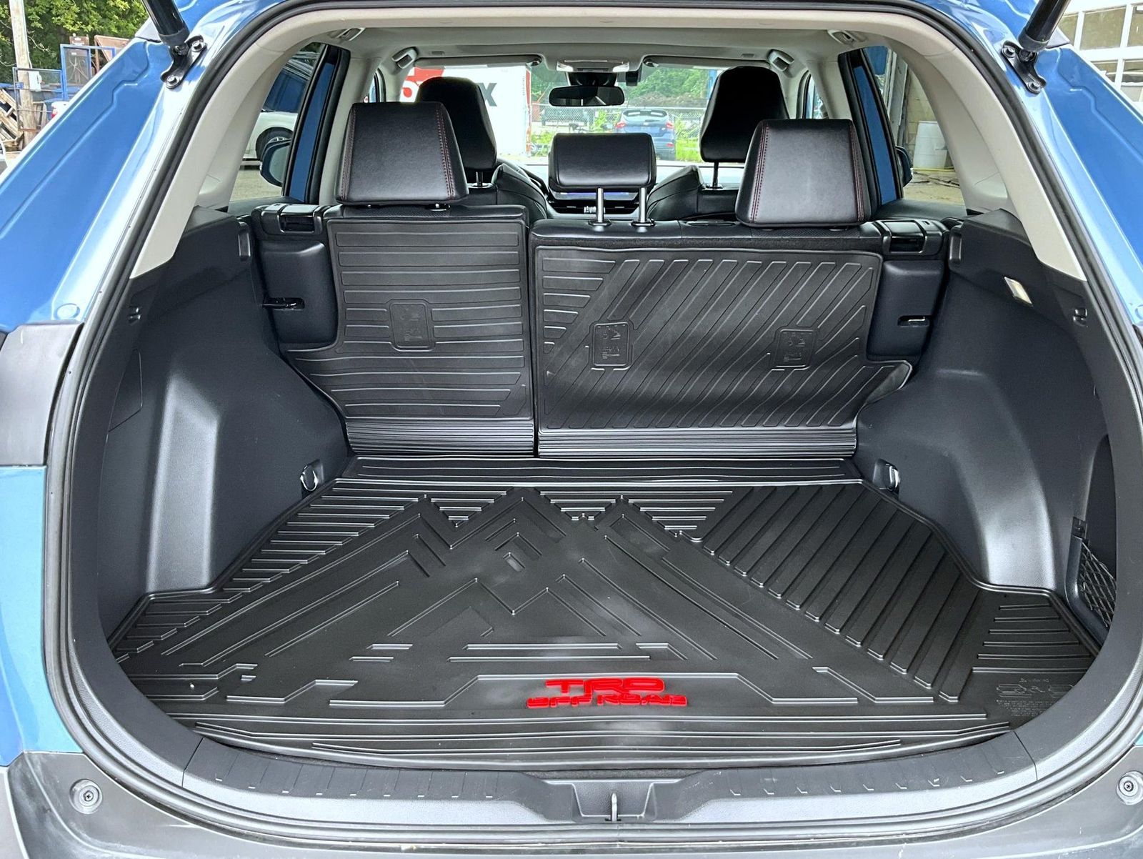 2023 Toyota RAV4 TRD photo 18