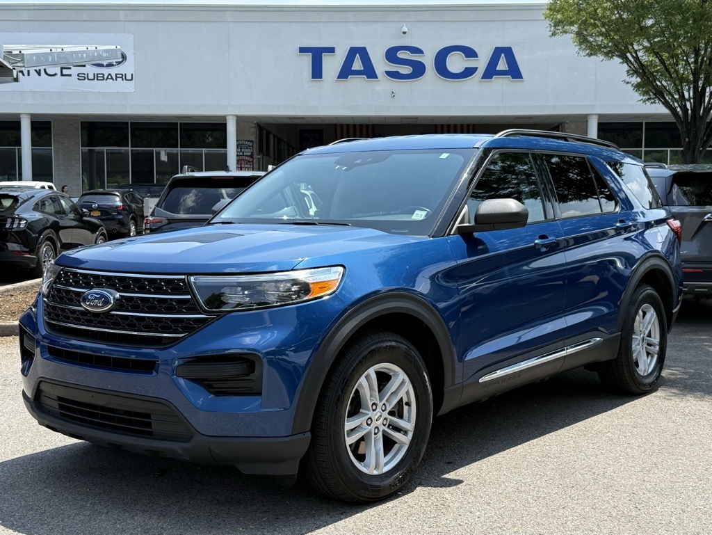 Certified Used 2021 Atlas Blue Metallic Ford XLT image 1