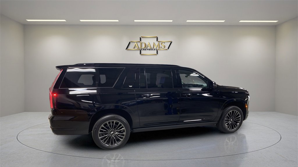 2025 Cadillac Escalade ESV Sport Platinum photo 9