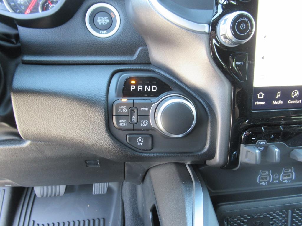 2025 Ram 1500 Big Horn Lone Star photo 25