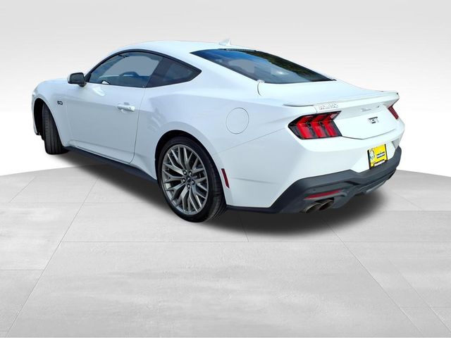 2025 Ford Mustang GT Premium photo 4