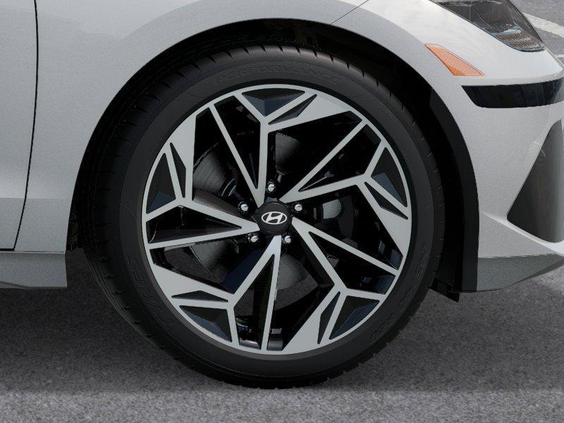 2025 Hyundai Ioniq 6 SEL photo 14