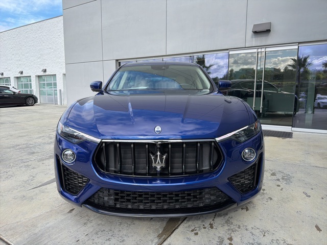 2022 Maserati Levante Modena photo 2