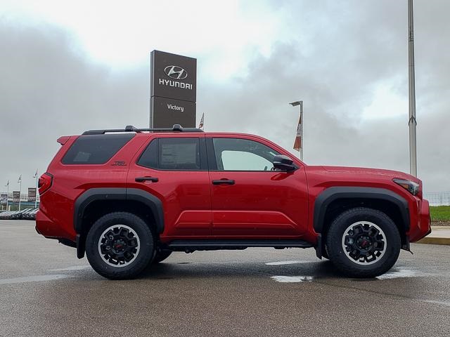2025 Toyota 4Runner TRD Off-Road Premium photo 4