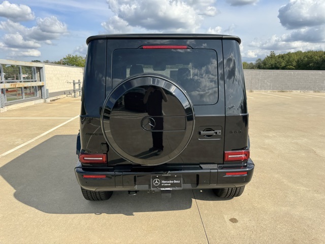 2025 Mercedes Benz G 63 AMG photo 4