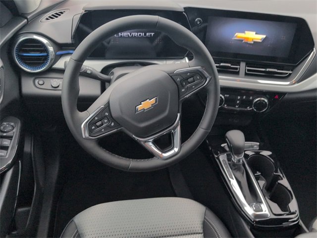 2026 Chevrolet Trax LT photo 6