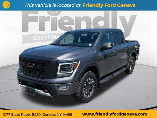 2020 Nissan Titan PRO-4X's photo