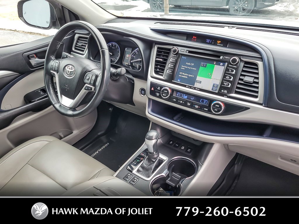 2017 TOYOTA HIGHLANDER - Image 21