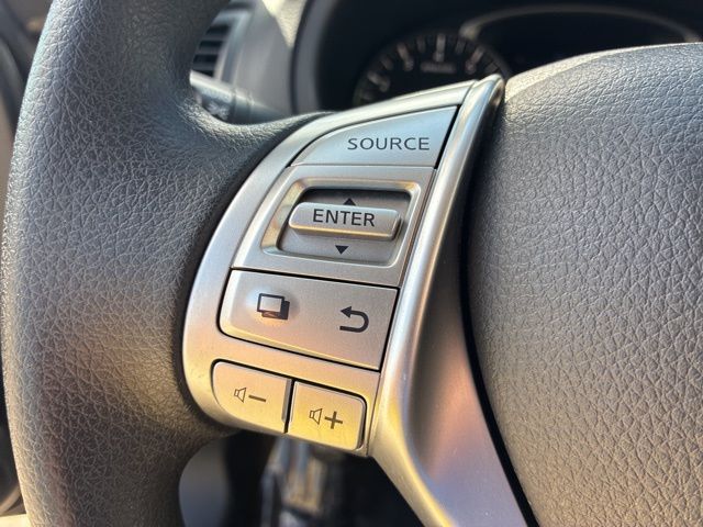 2017 Nissan Altima 2.5 S photo 16