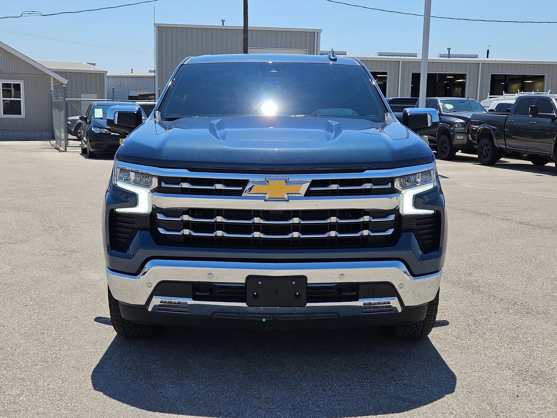 2024 Chevrolet Silverado 1500 LTZ photo 8