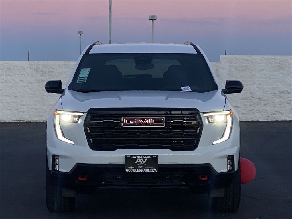 2026 Gmc Acadia AT4 photo 2