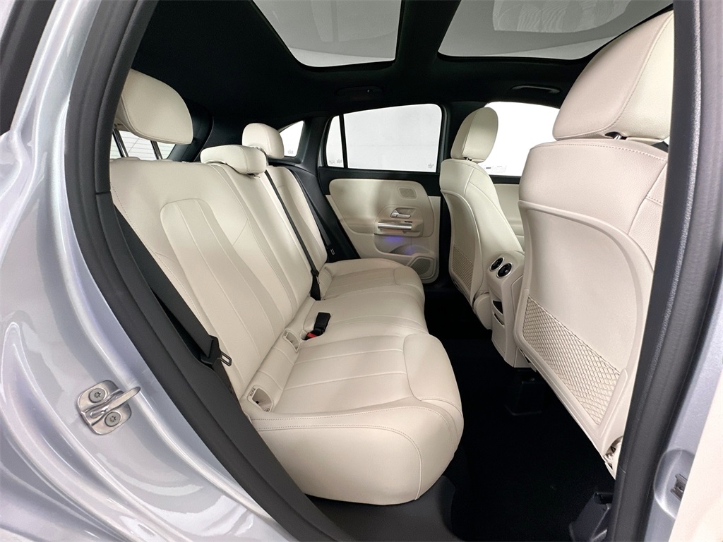 2026 Mercedes Benz GLA 250 photo 24