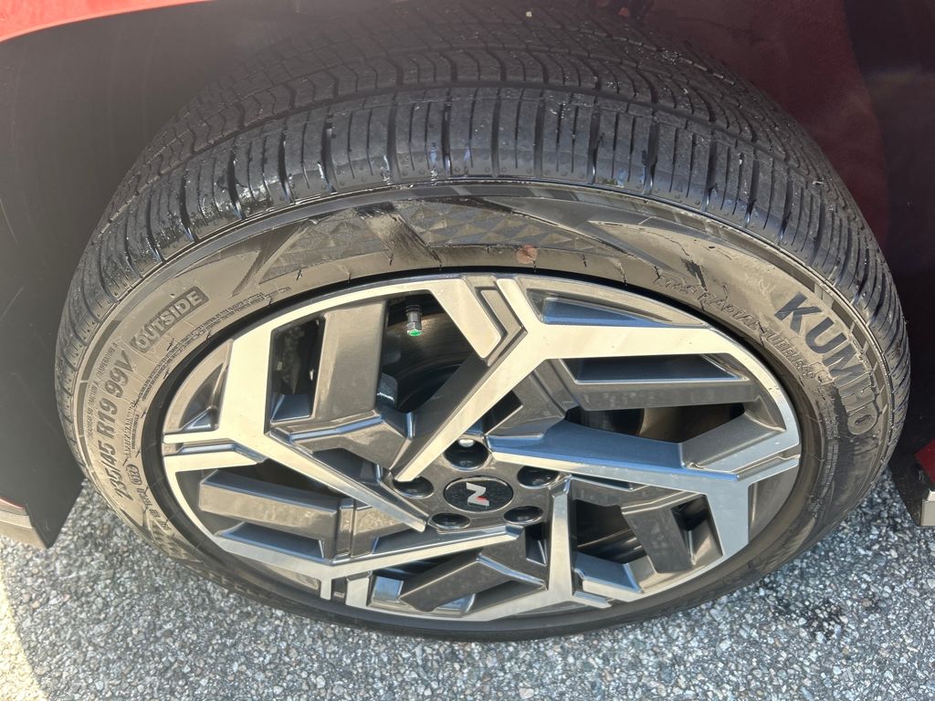 2024 Hyundai Kona N Line photo 9