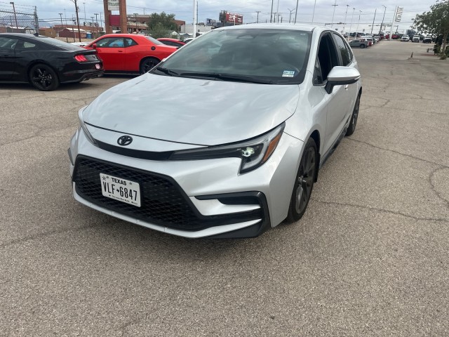 Used 2024 Toyota Corolla SE with VIN 5YFS4MCEXRP203914 for sale in Northfield, Minnesota