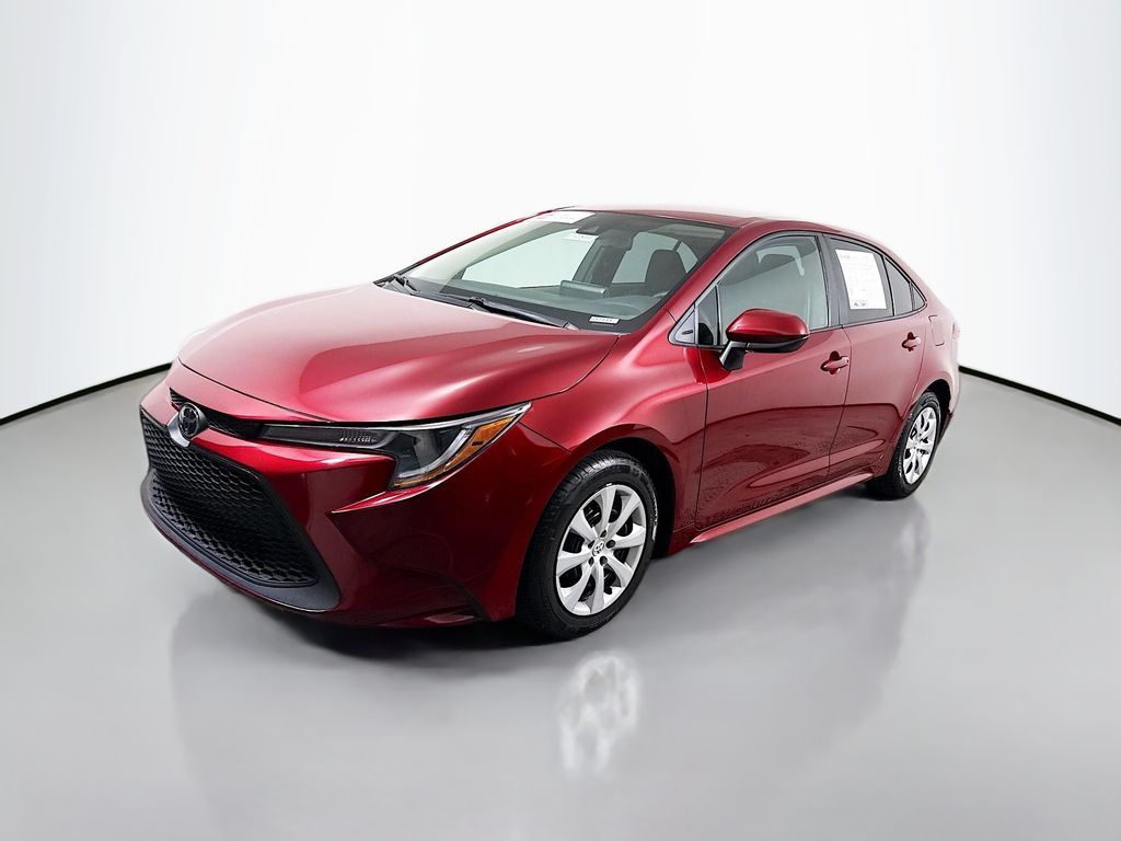 2022 Toyota Corolla LE photo 3