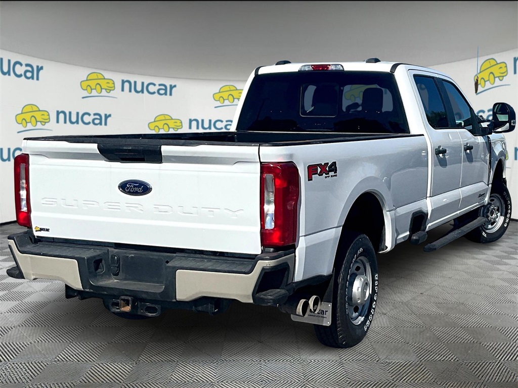 2023 Ford F-350 XL photo 6