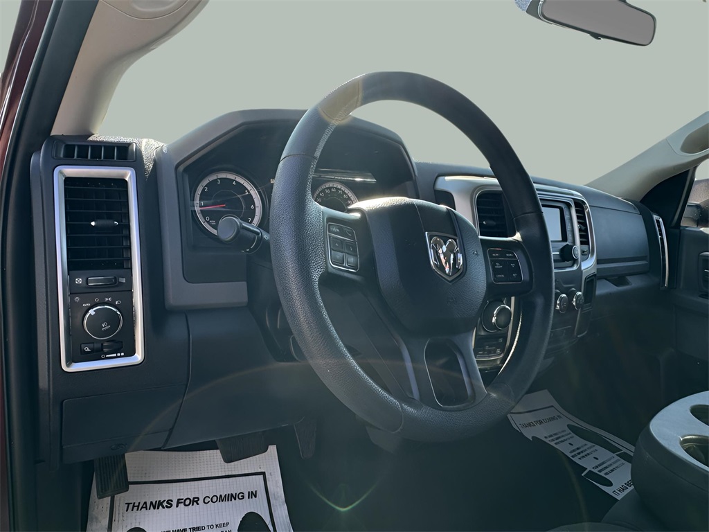 2019 Ram 1500 Classic Warlock photo 11