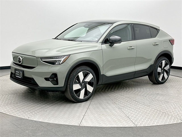 2023 Volvo C40 Plus