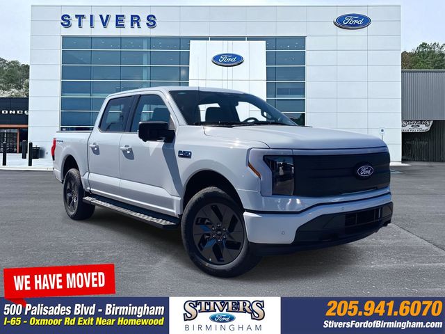 2025 Ford F-150 Lightning Flash's photo