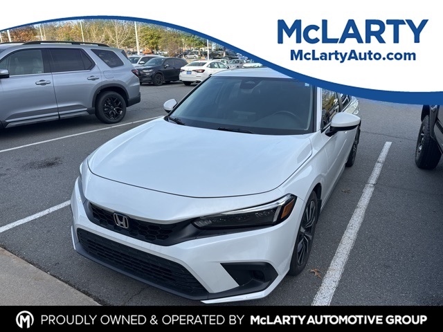 2022 Honda Civic Hatchback EX-L's photo