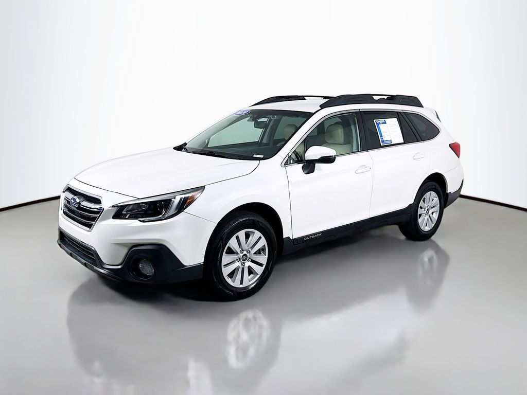 2019 Subaru Outback Premium photo 7