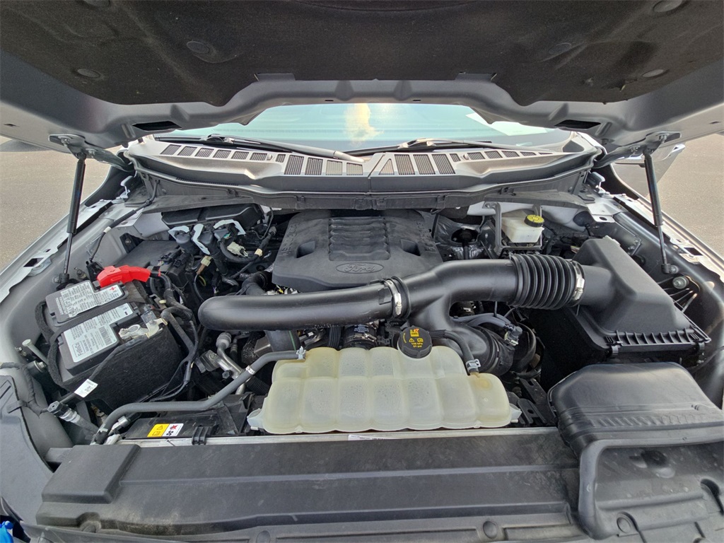 2022 Ford F-150 Lariat photo 31